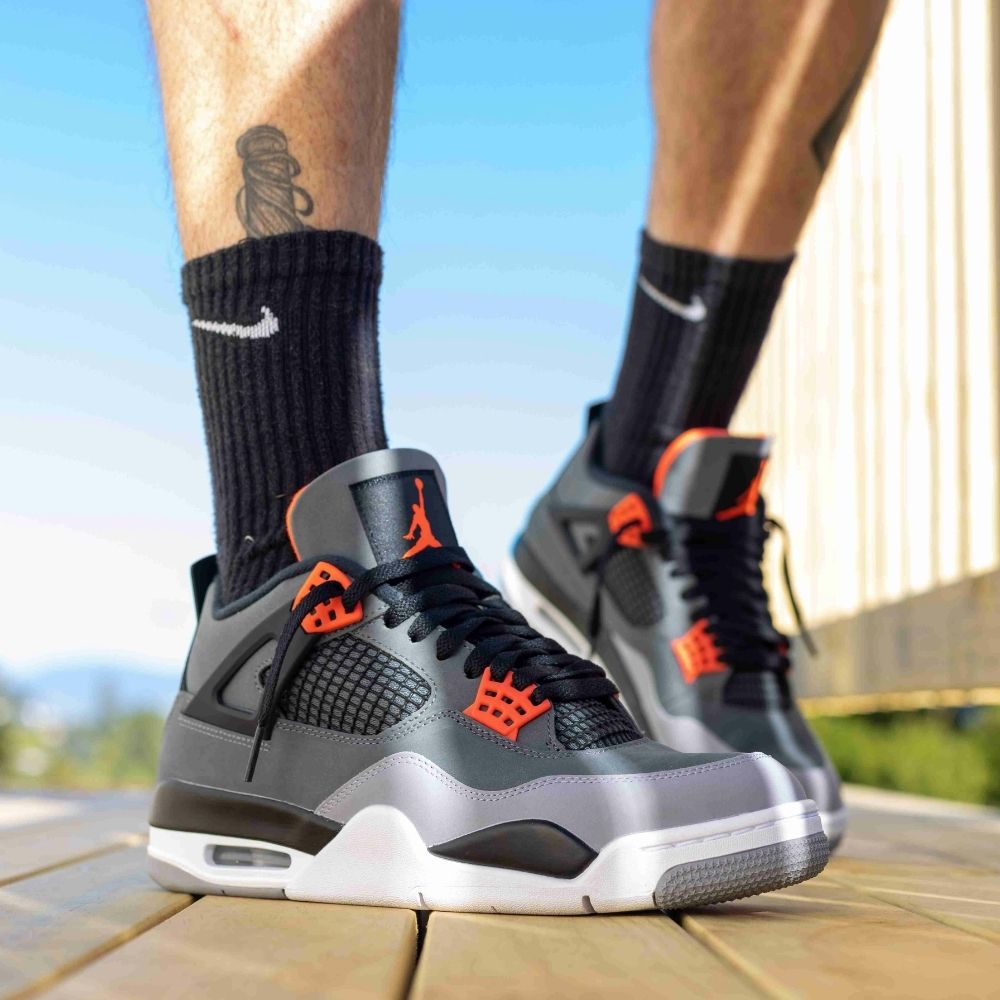 Air Jordan 4 Retro Infrared Grey Orange