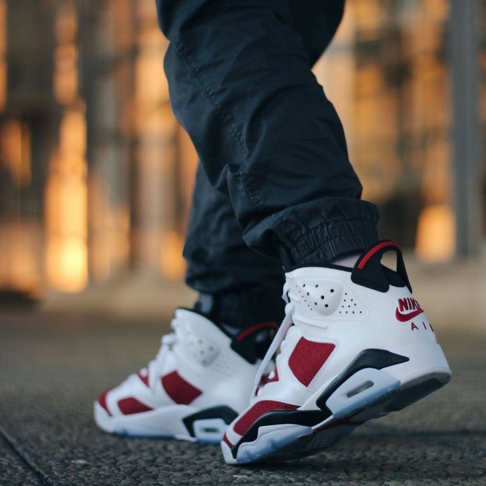 Air Jordan 6 Retro OG Carmine 2021