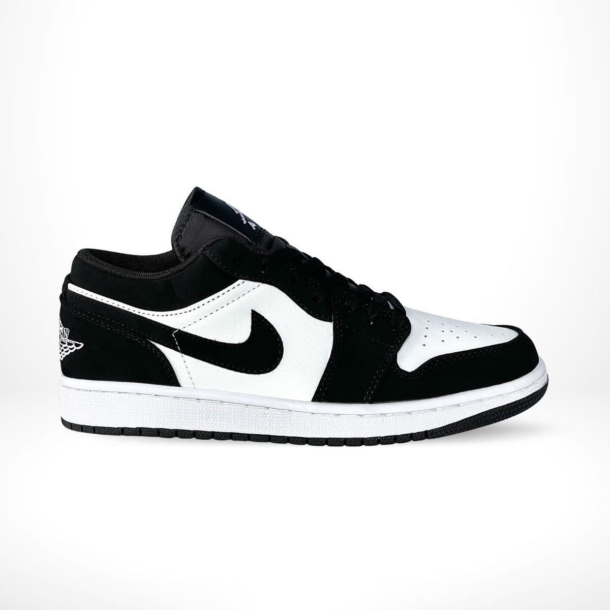 Air Jordan 1 Low White Black