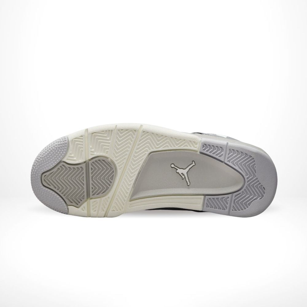 Air Jordan 4 Retro Frozen Moments