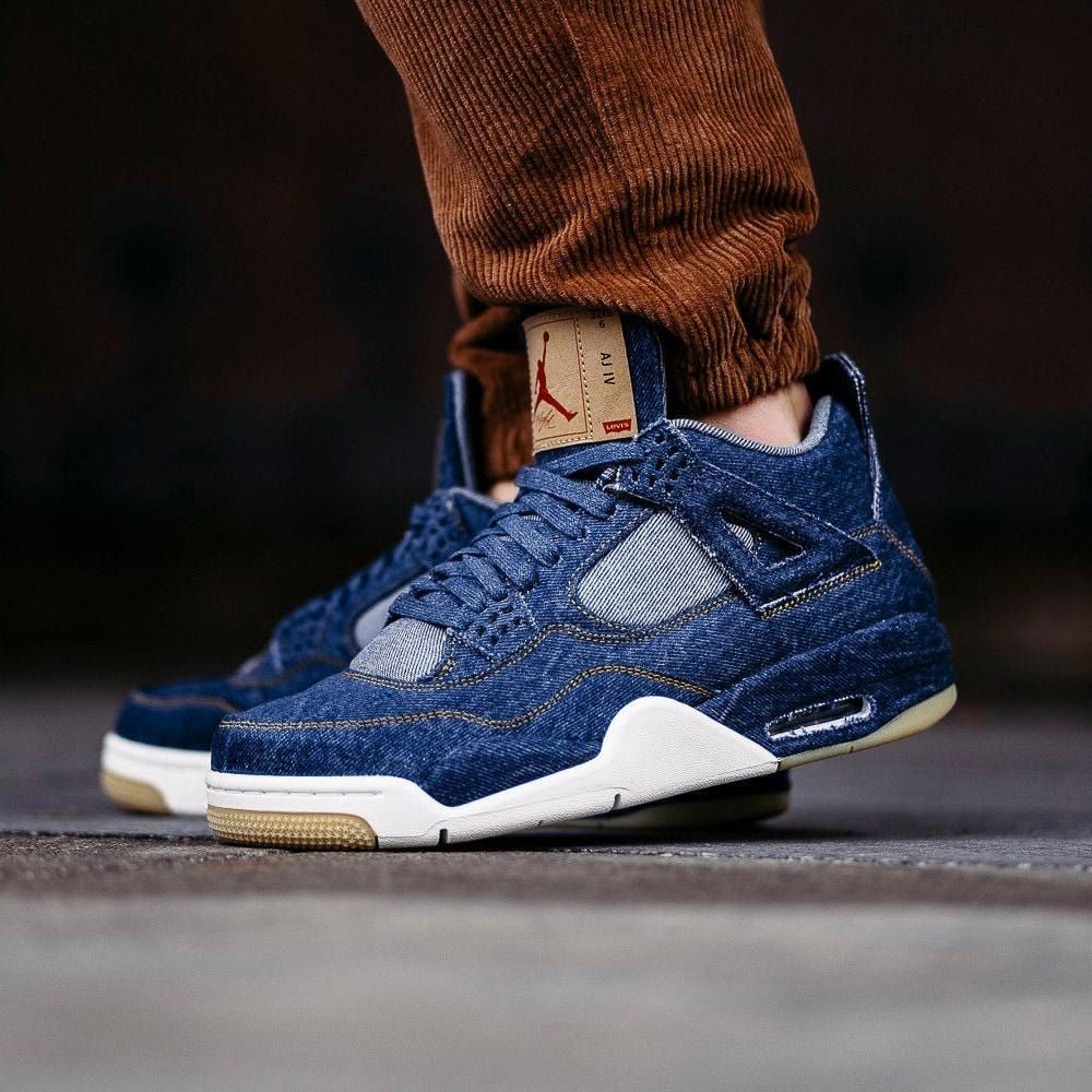Air Jordan 4 x Levi’s Retro Denim