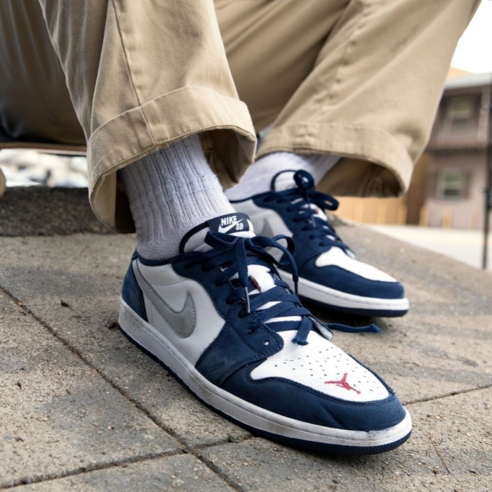 Air Jordan 1 Low SB x Eric Koston Midnight Navy