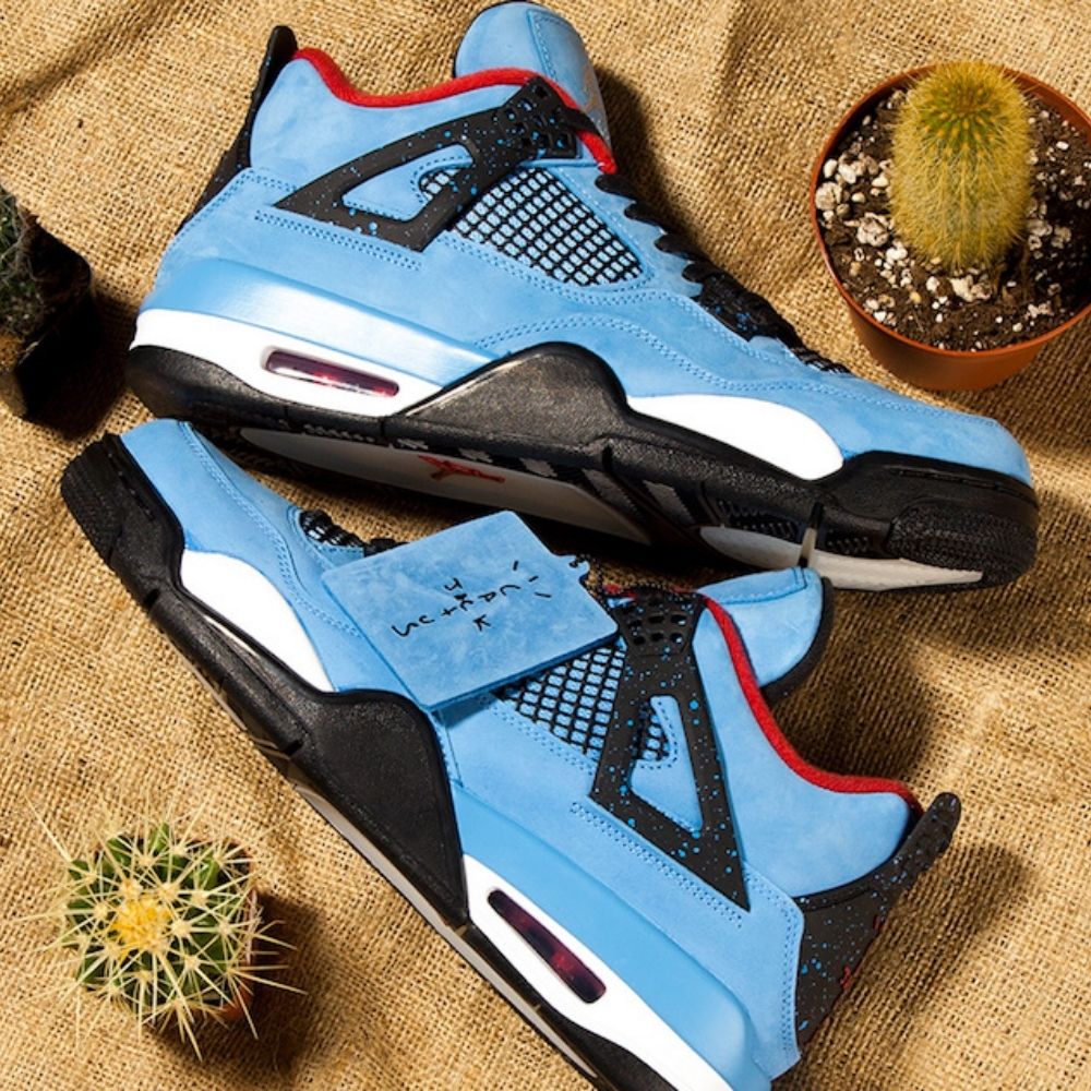 Air Jordan 4 Retro x Travis Scott Cactus Jack University Blue