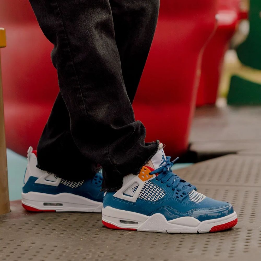 Air Jordan 4 Retro GS Messy Room