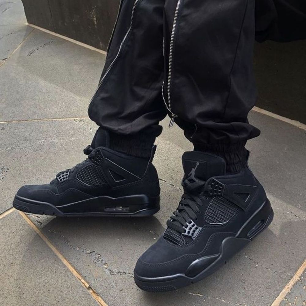 Air Jordan 4 Retro Black Cat