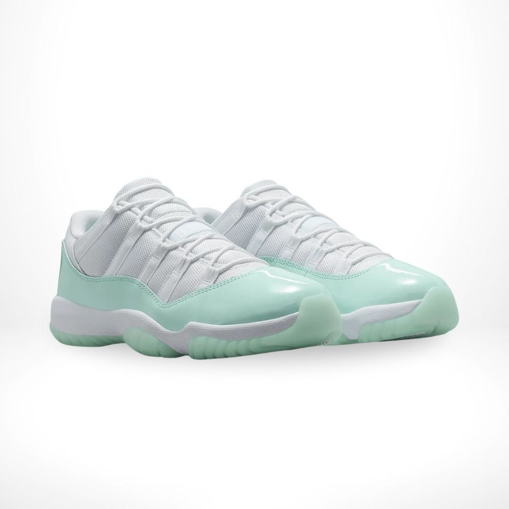 Air Jordan 11 Retro Low Igloo White