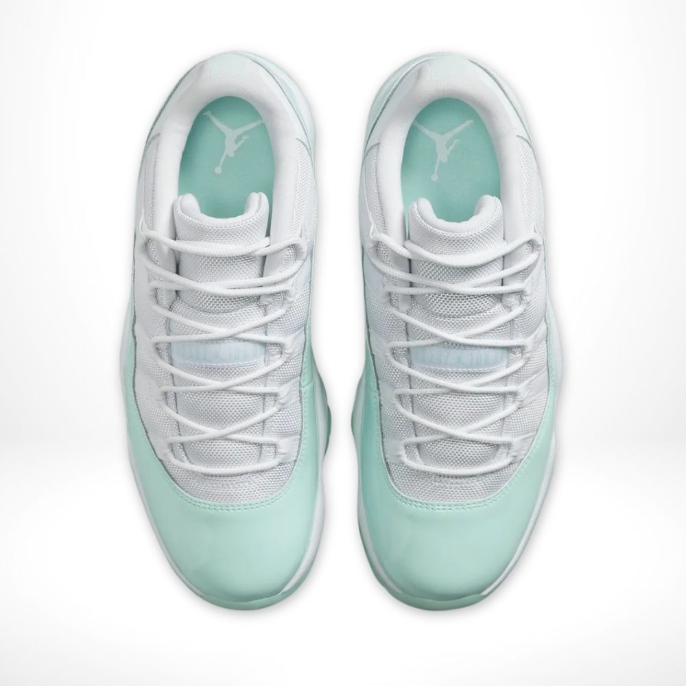 Air Jordan 11 Retro Low Igloo White