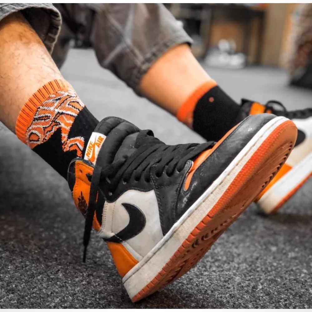 Air Jordan 1 Retro High OG Satin Shattered Backboard Orange