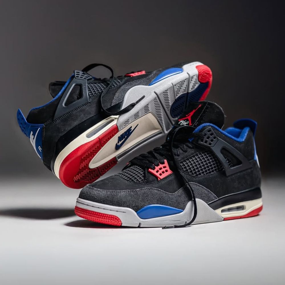 Air Jordan 4 Rare Air Black Blue 2025