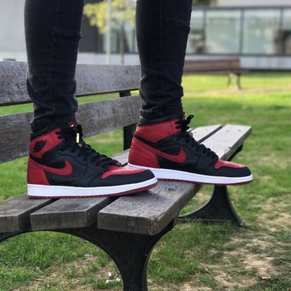 Air Jordan 1 Retro High 85 OG Bred