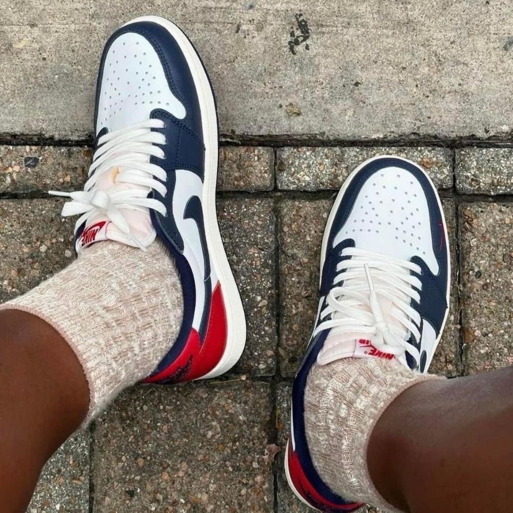 Air Jordan 1 Retro Low OG Howard University