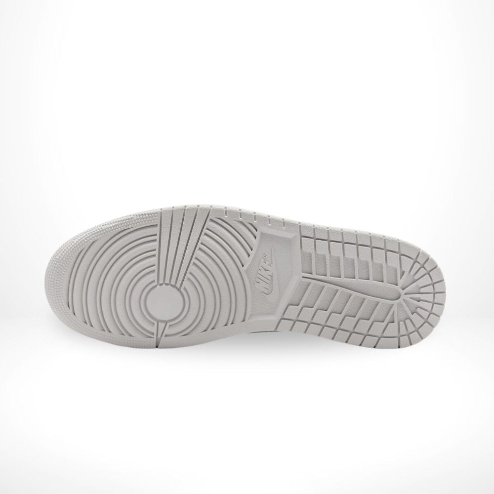 Air Jordan 1 Retro Low OG Metallic Silver