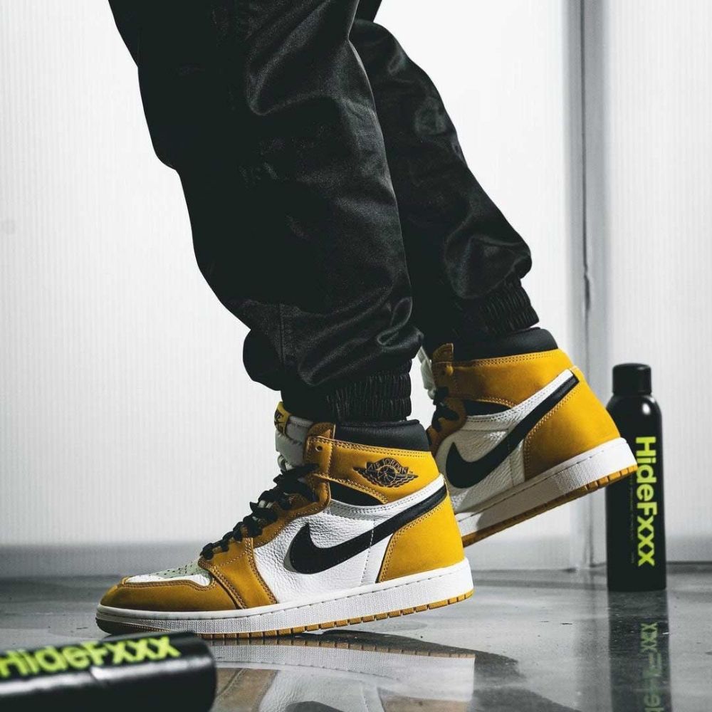 Air Jordan 1 Retro High OG Yellow Ochre