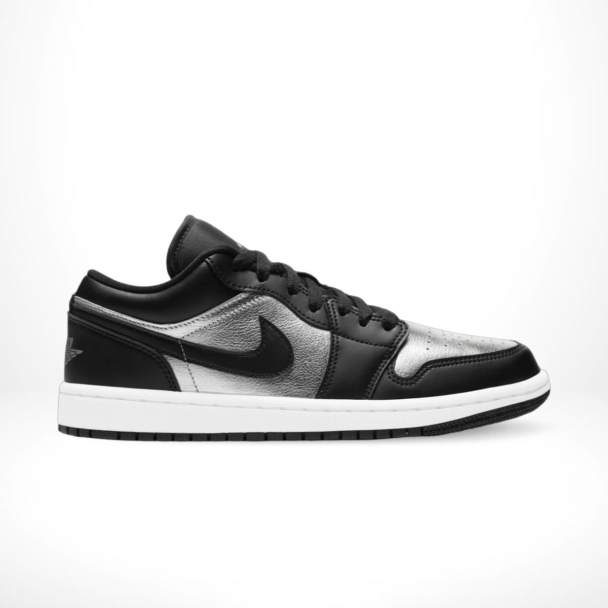 Air Jordan 1 Low SE Black Metallic Silver
