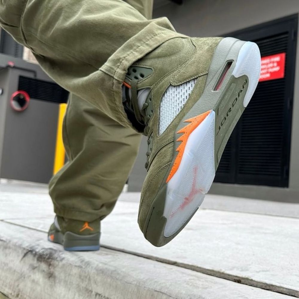 Air Jordan 5 Retro Olive 2024