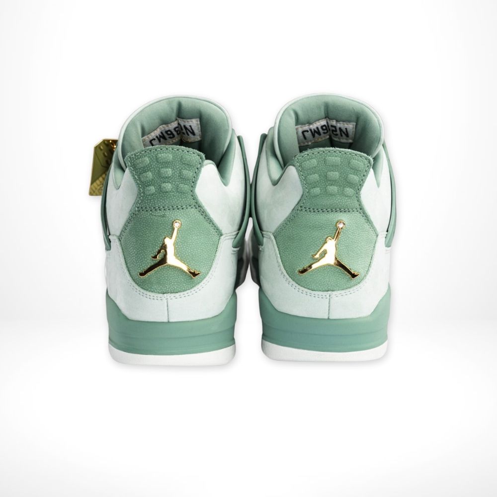 Air Jordan 4 First Class WNBA PE