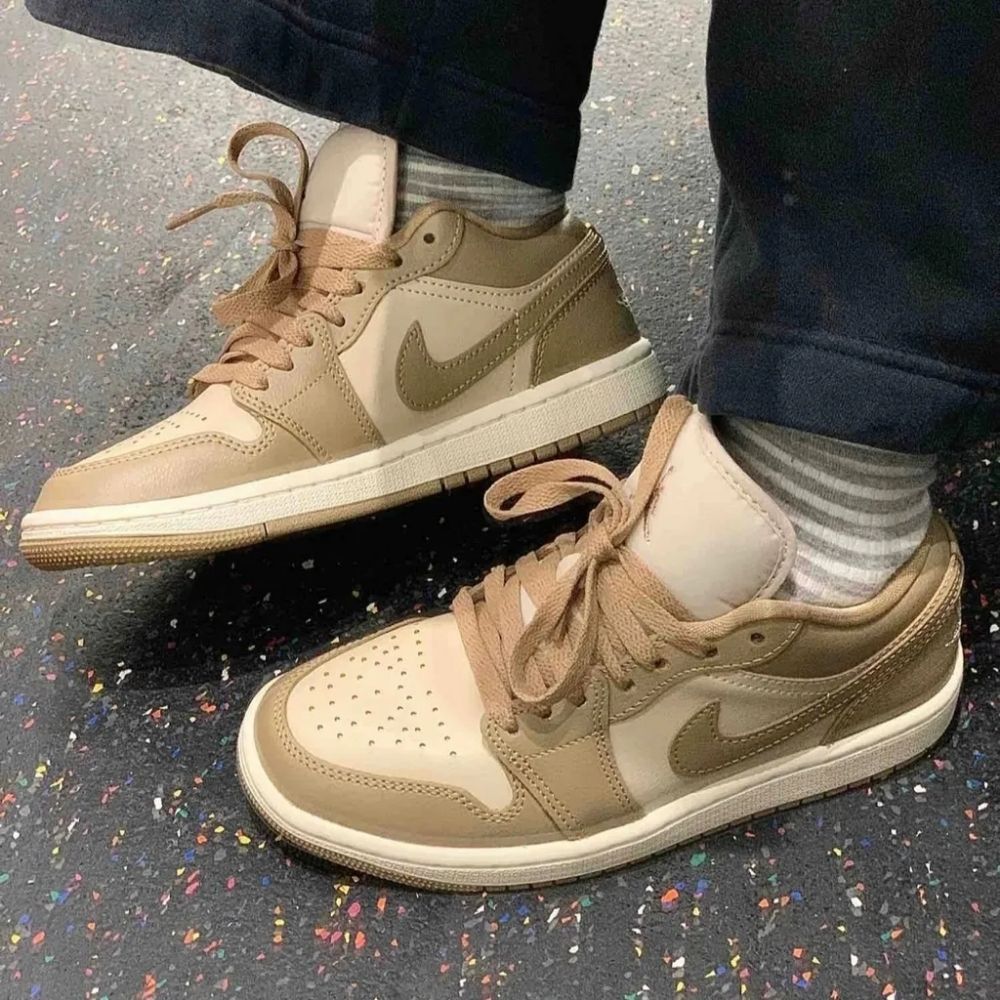 Air Jordan 1 Low Rattan
