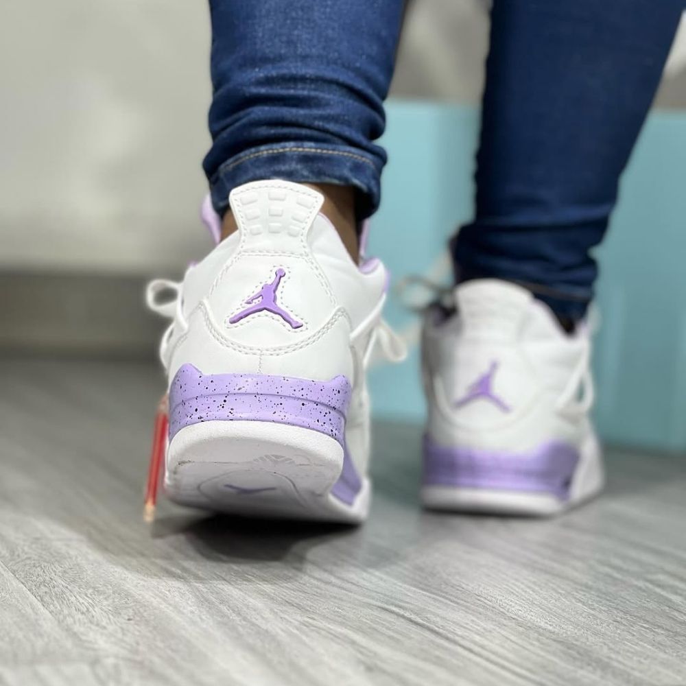 Air Jordan 4 Retro Purple Oreo