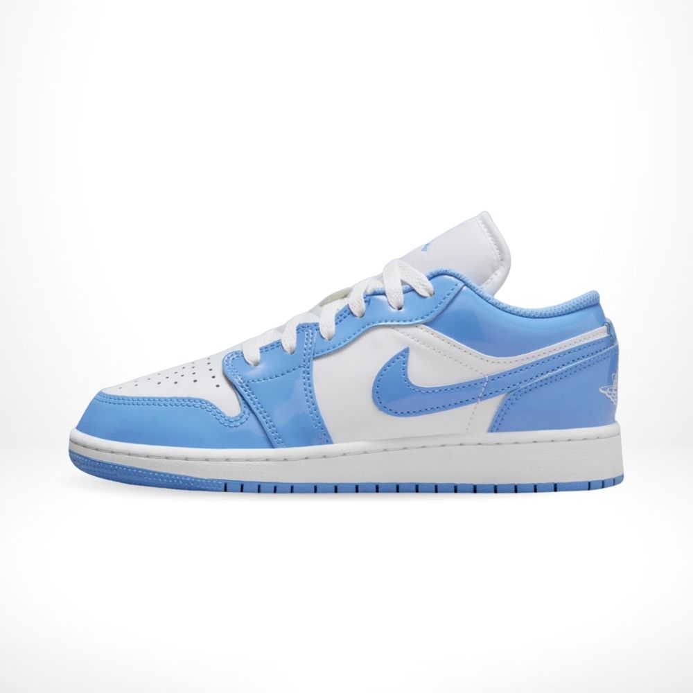 Air Jordan 1 Low SE Legend Blue