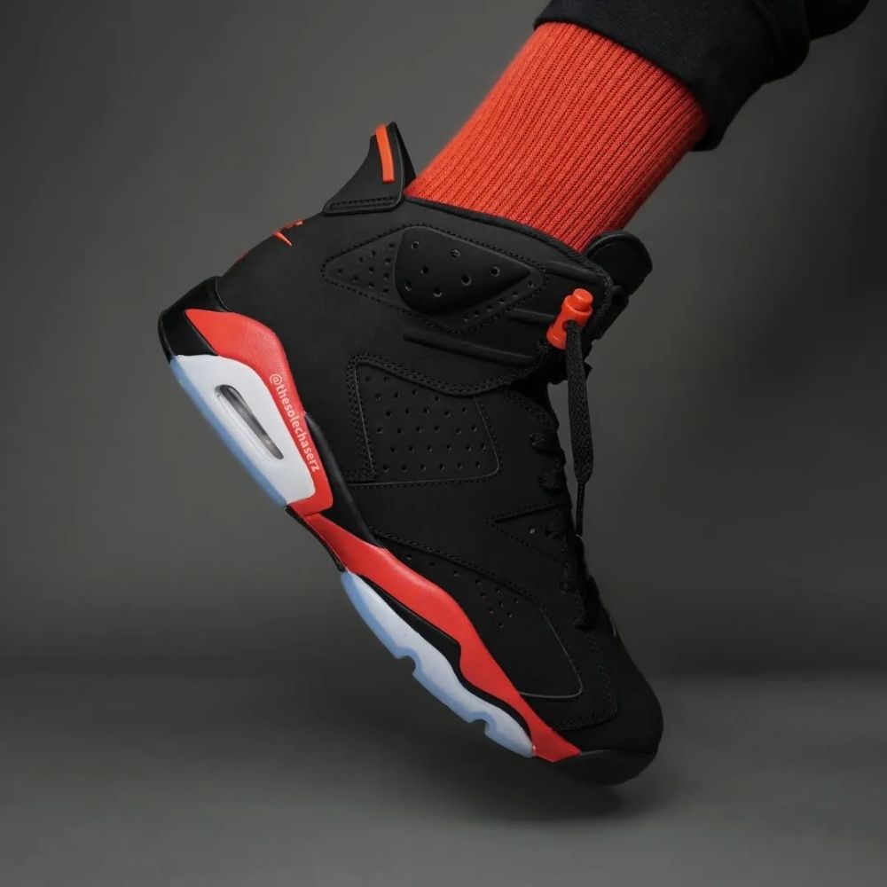 Air Jordan 6 Reverse Infrared 2026