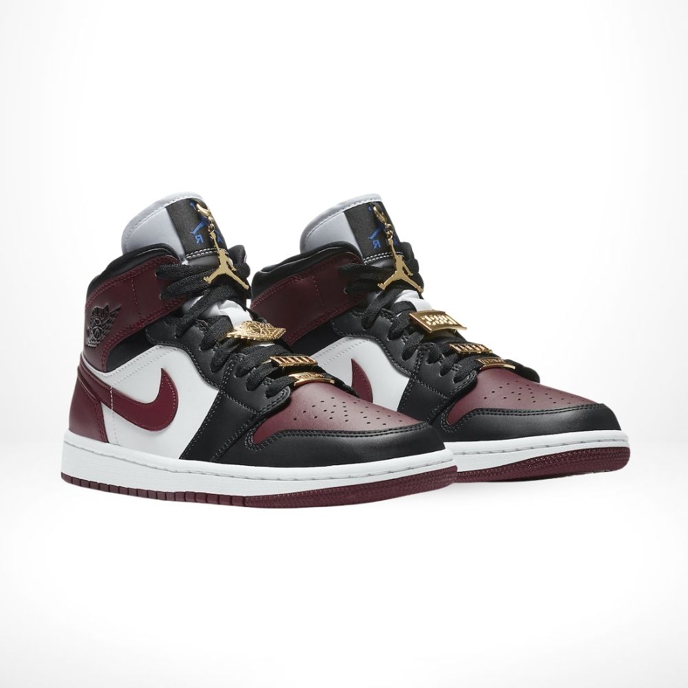 Air Jordan 1 Mid SE Gold Pendants