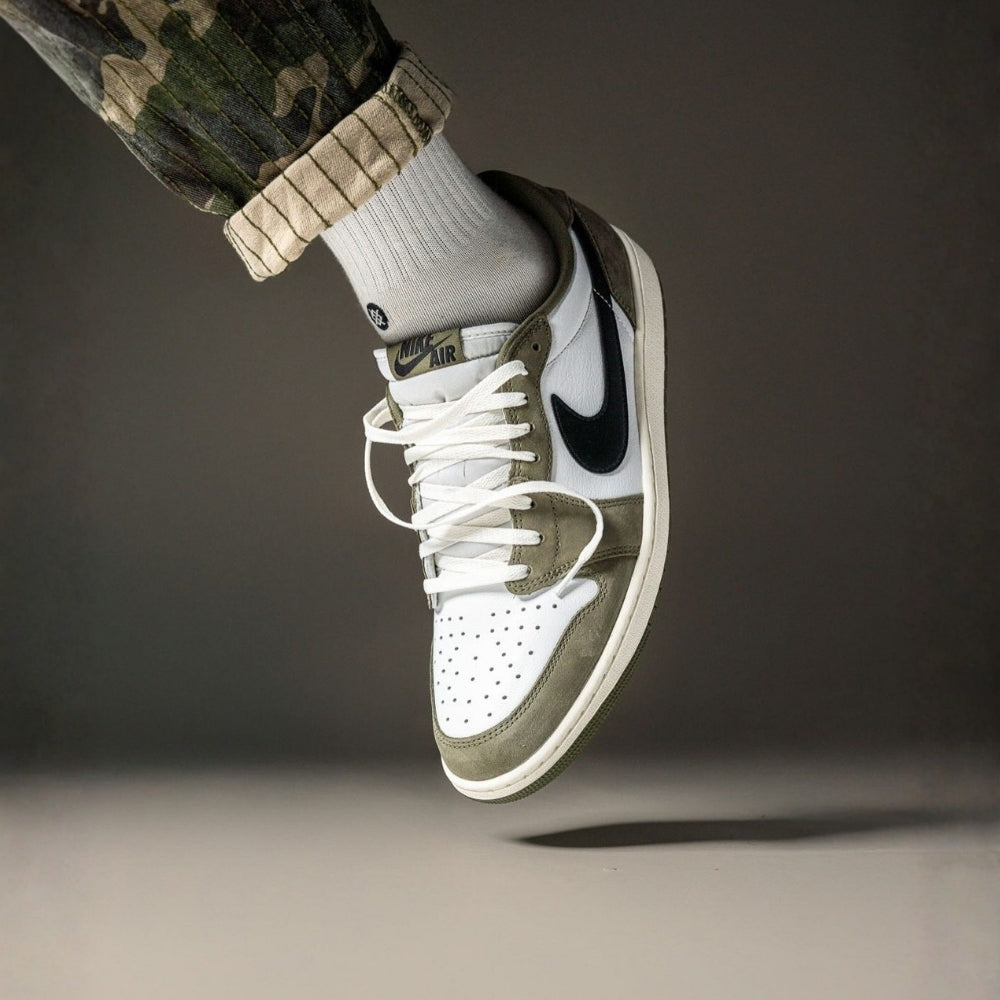 Air Jordan 1 Retro Low OG Medium Olive