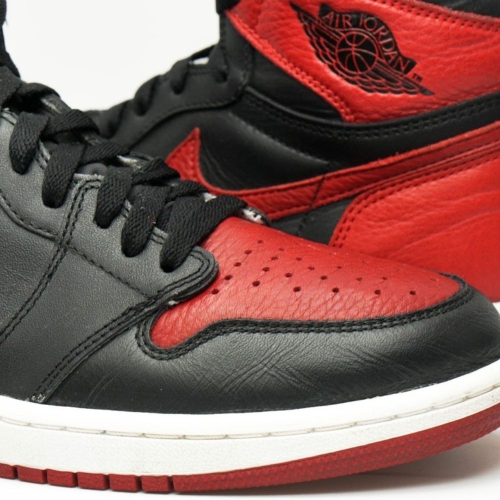 Air Jordan 1 Retro High OG Banned 2016