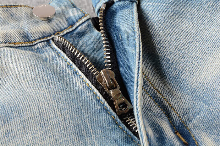 Amiri Fashion Jeans #697