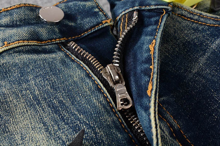 Amiri Fashion Jeans #694